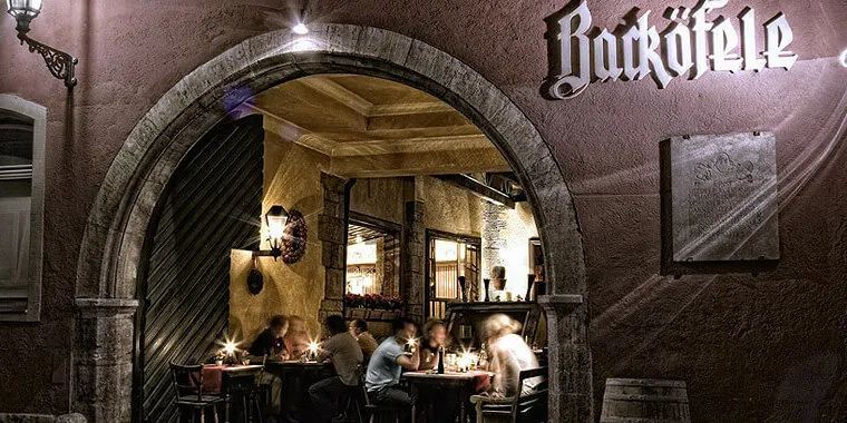 Backöfele Eingang